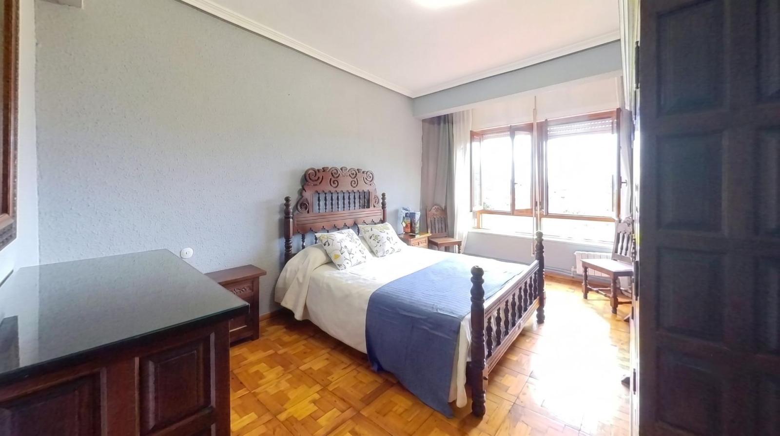 Chalet for Sale in Reocín