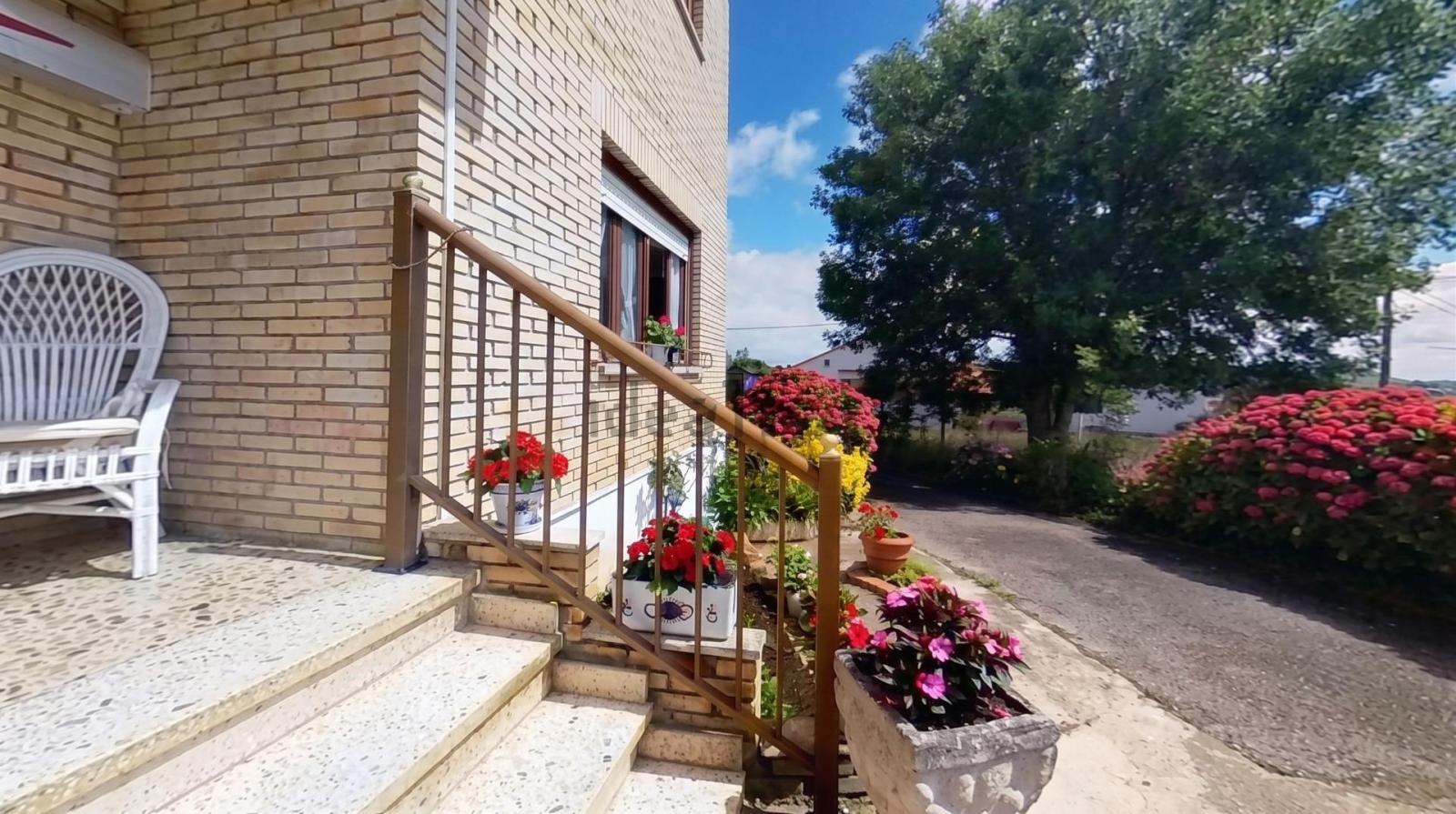 Chalet for Sale in Reocín
