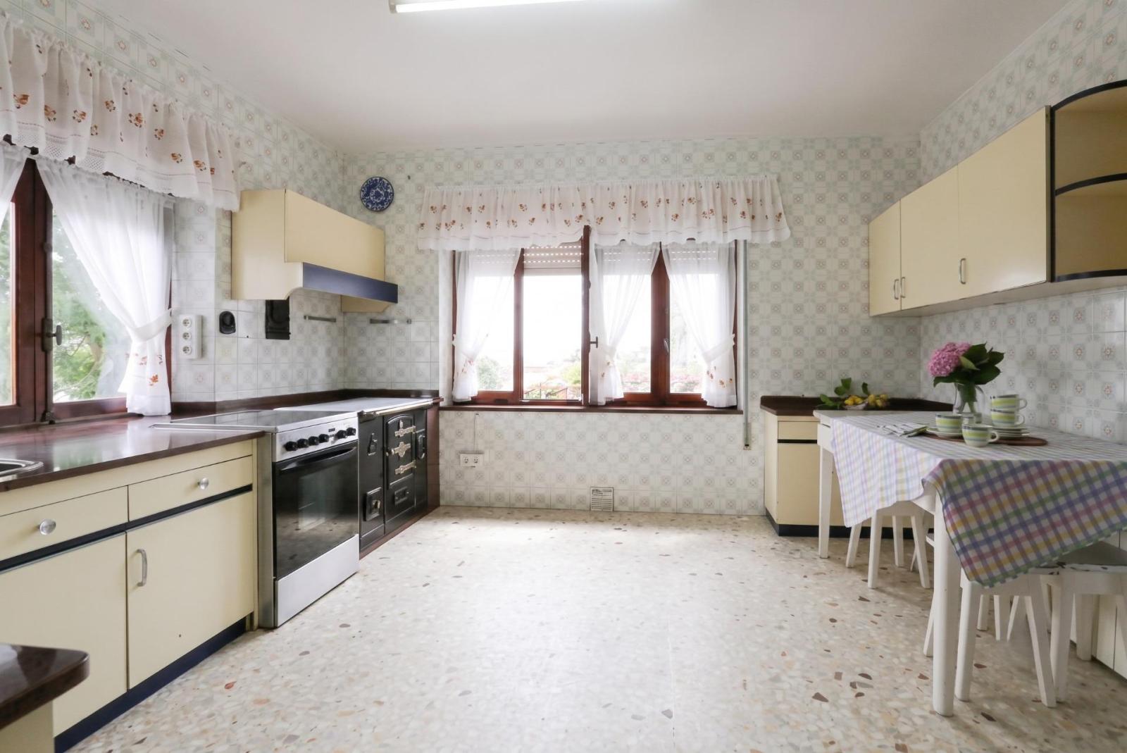 Chalet for Sale in Reocín