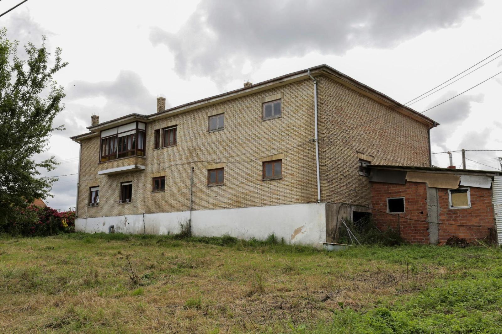 Chalet for Sale in Reocín