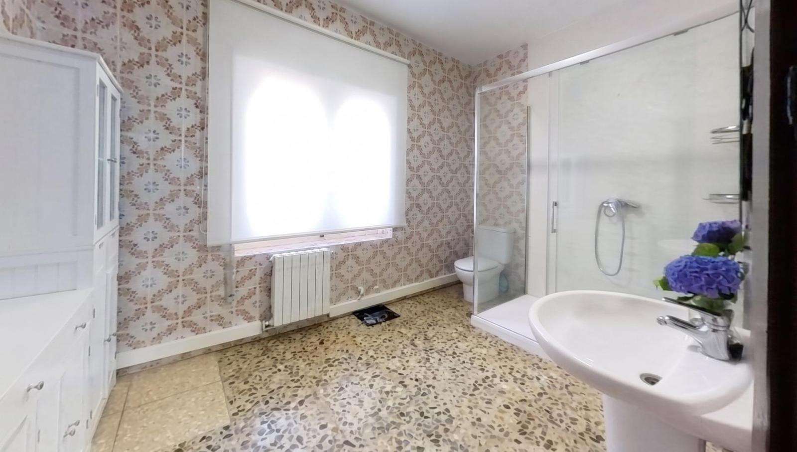 Chalet for Sale in Reocín