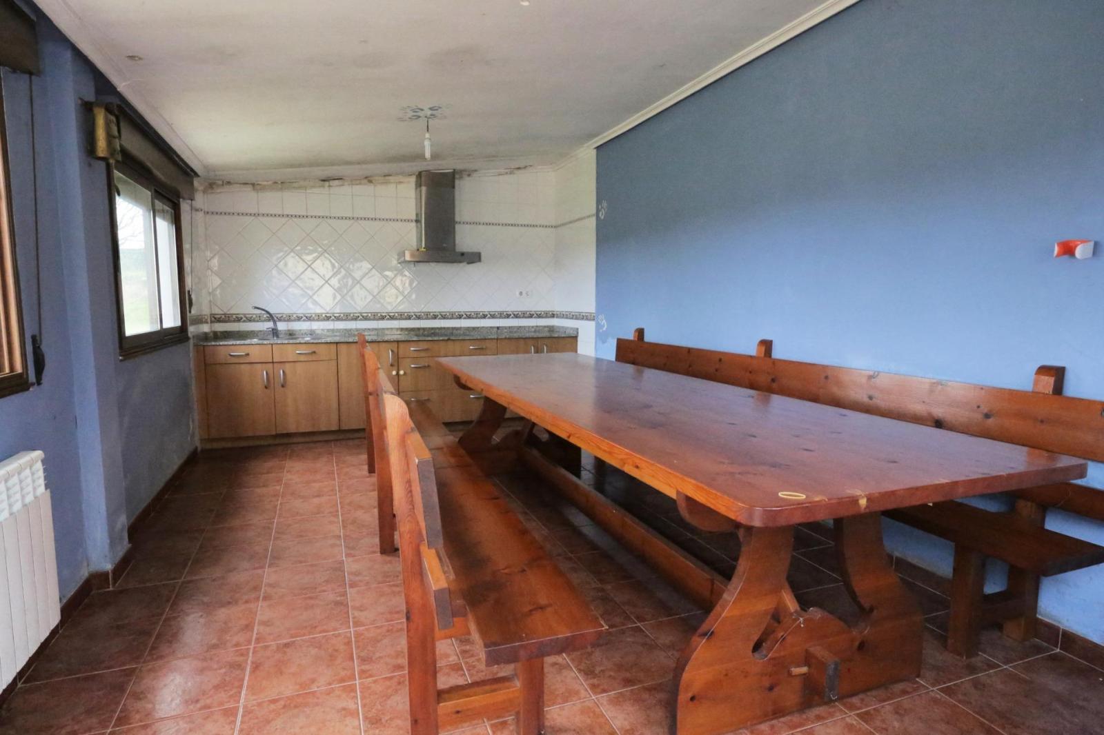 Chalet for Sale in Reocín