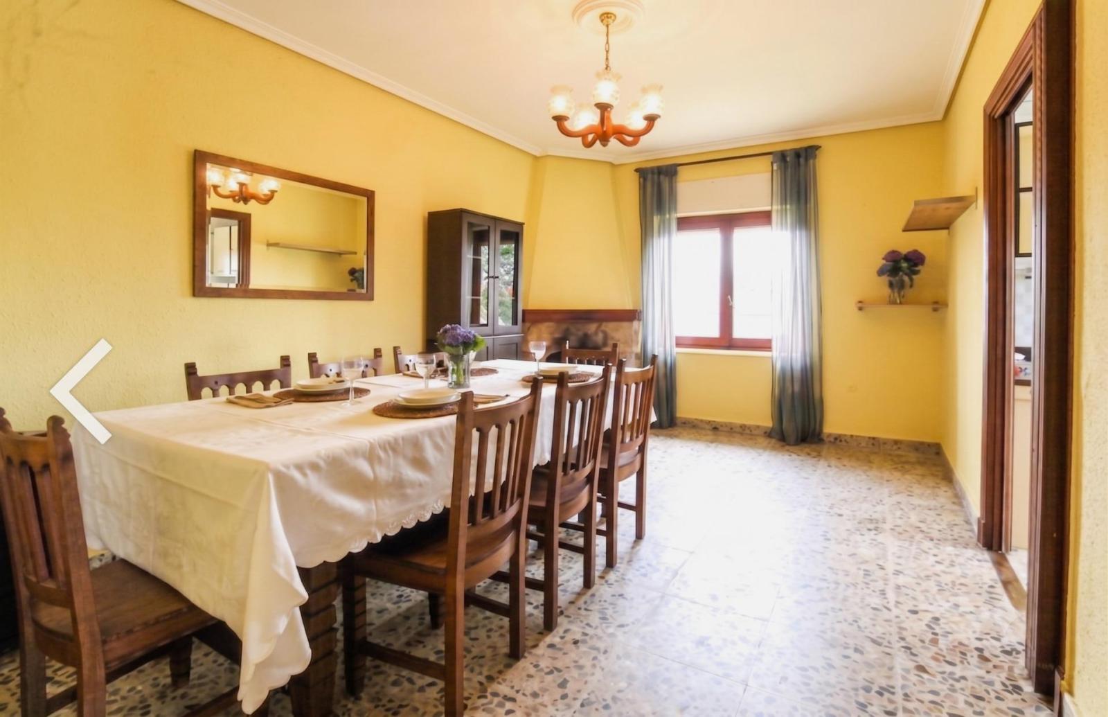 Chalet for Sale in Reocín
