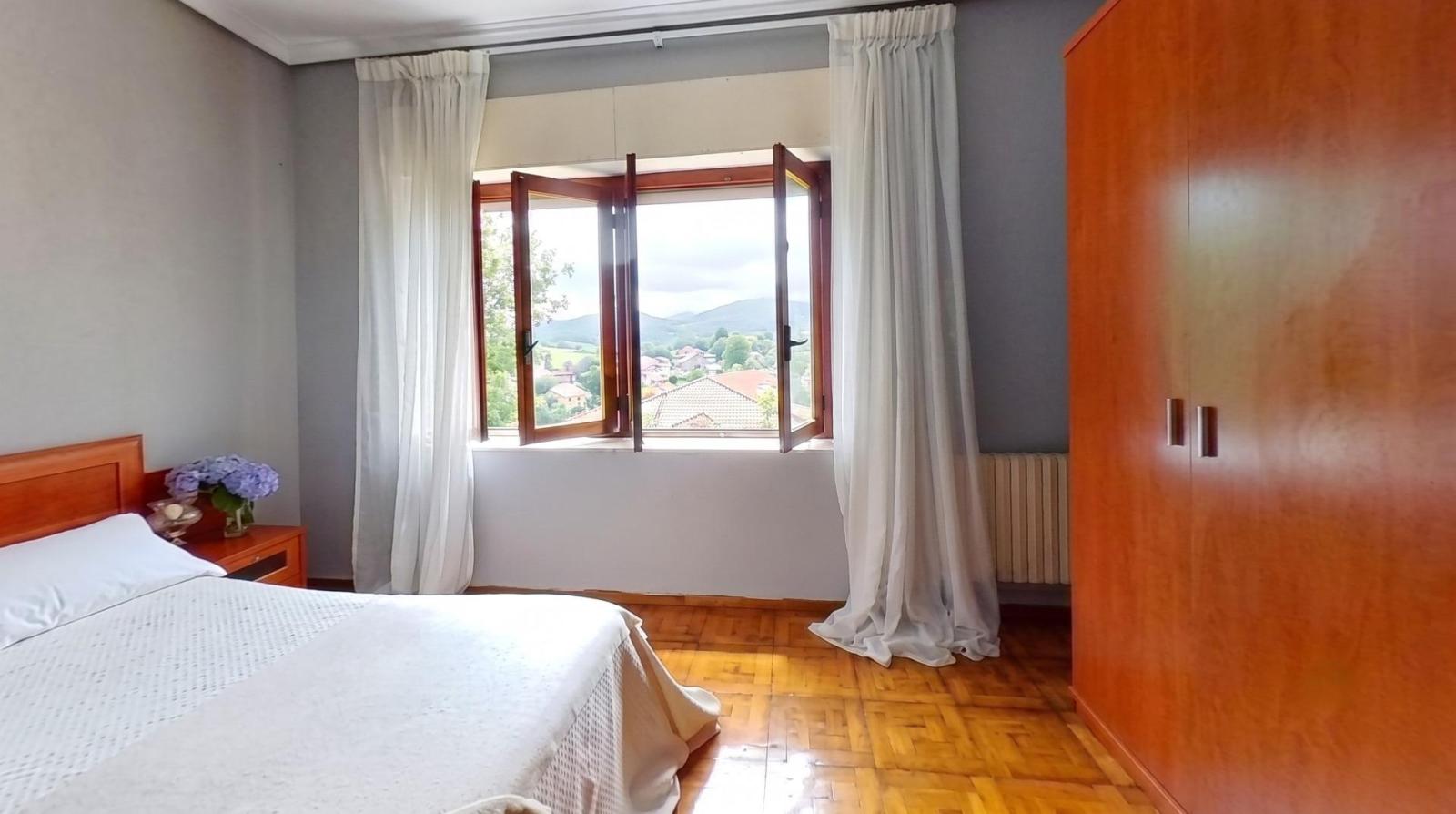 Chalet for Sale in Reocín
