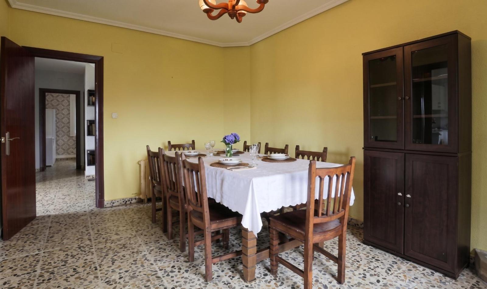 Chalet for Sale in Reocín