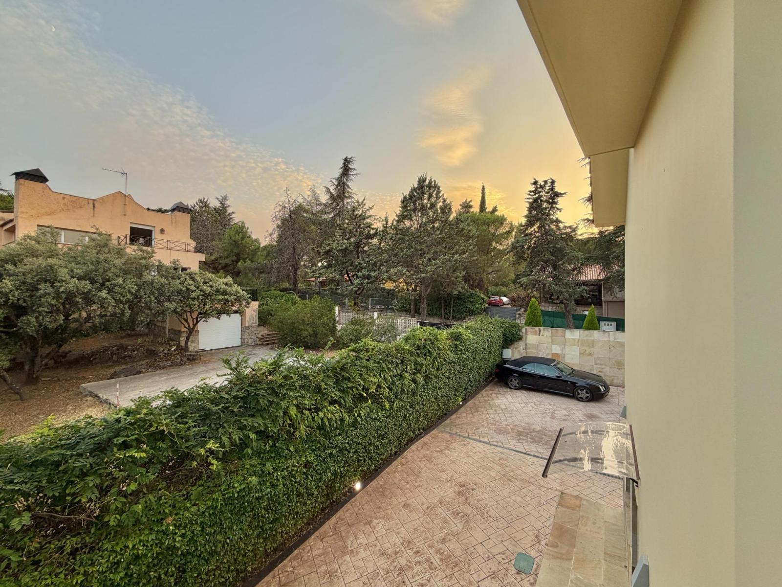 Chalet for Sale in Galapagar