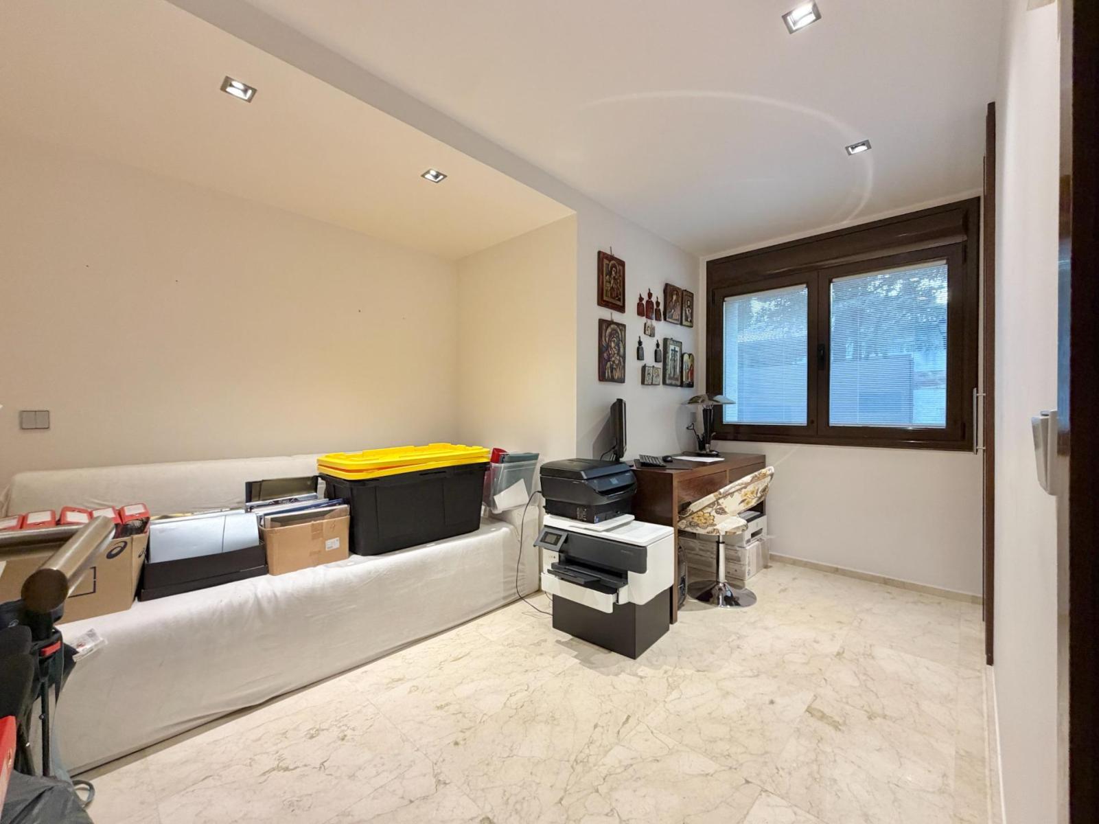 Chalet for Sale in Galapagar