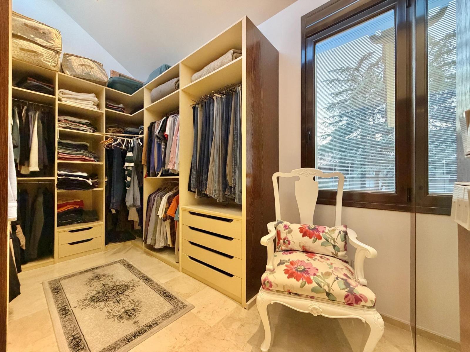 Chalet for Sale in Galapagar