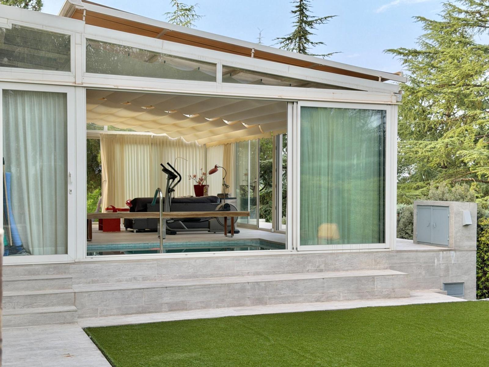 Chalet for Sale in Galapagar