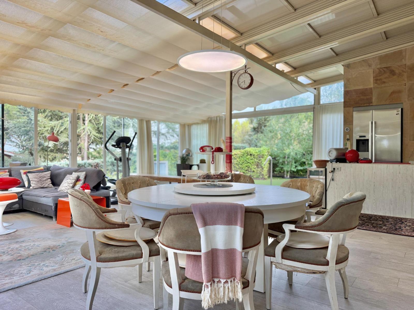 Chalet for Sale in Galapagar