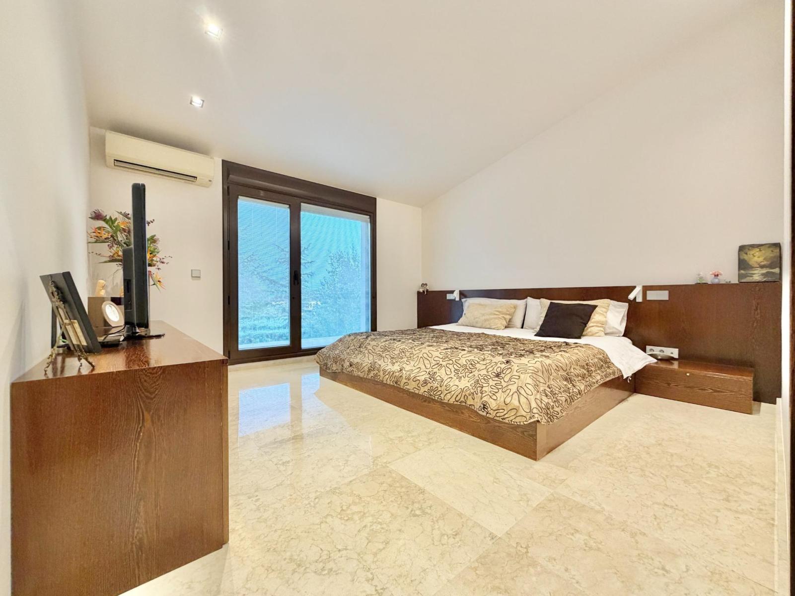 Chalet for Sale in Galapagar