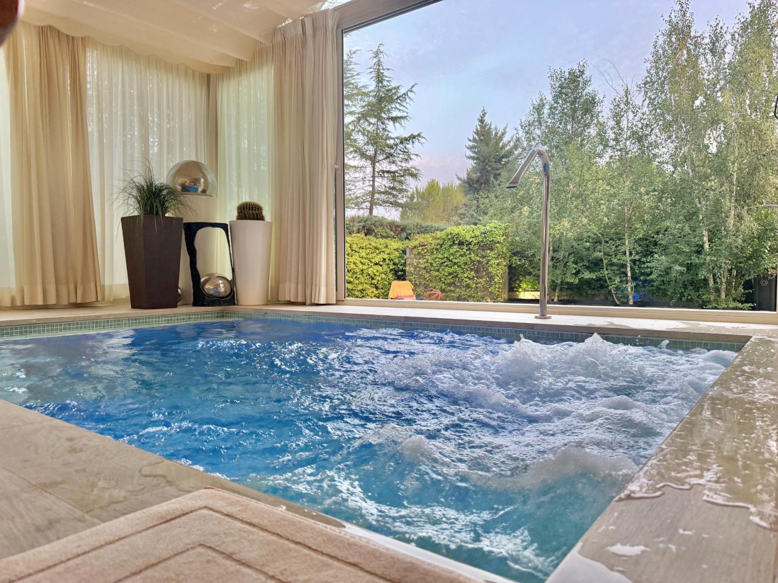 Chalet for Sale in Galapagar