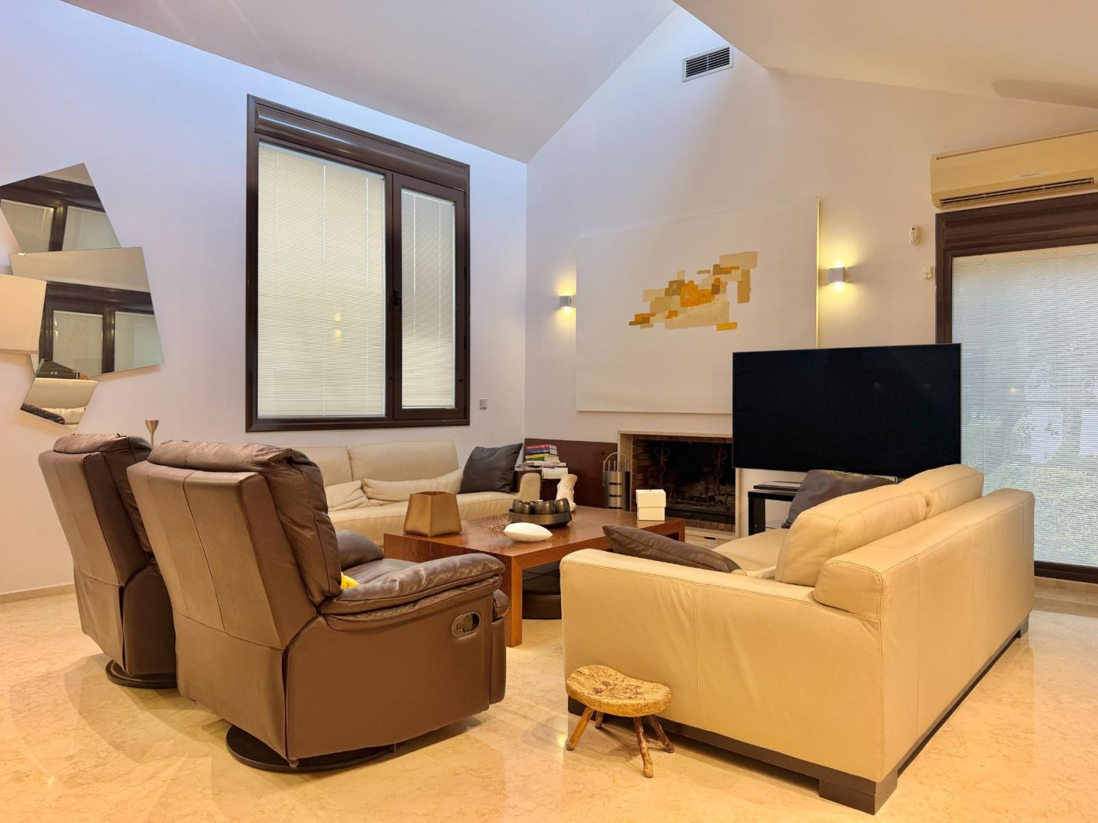 Chalet for Sale in Galapagar