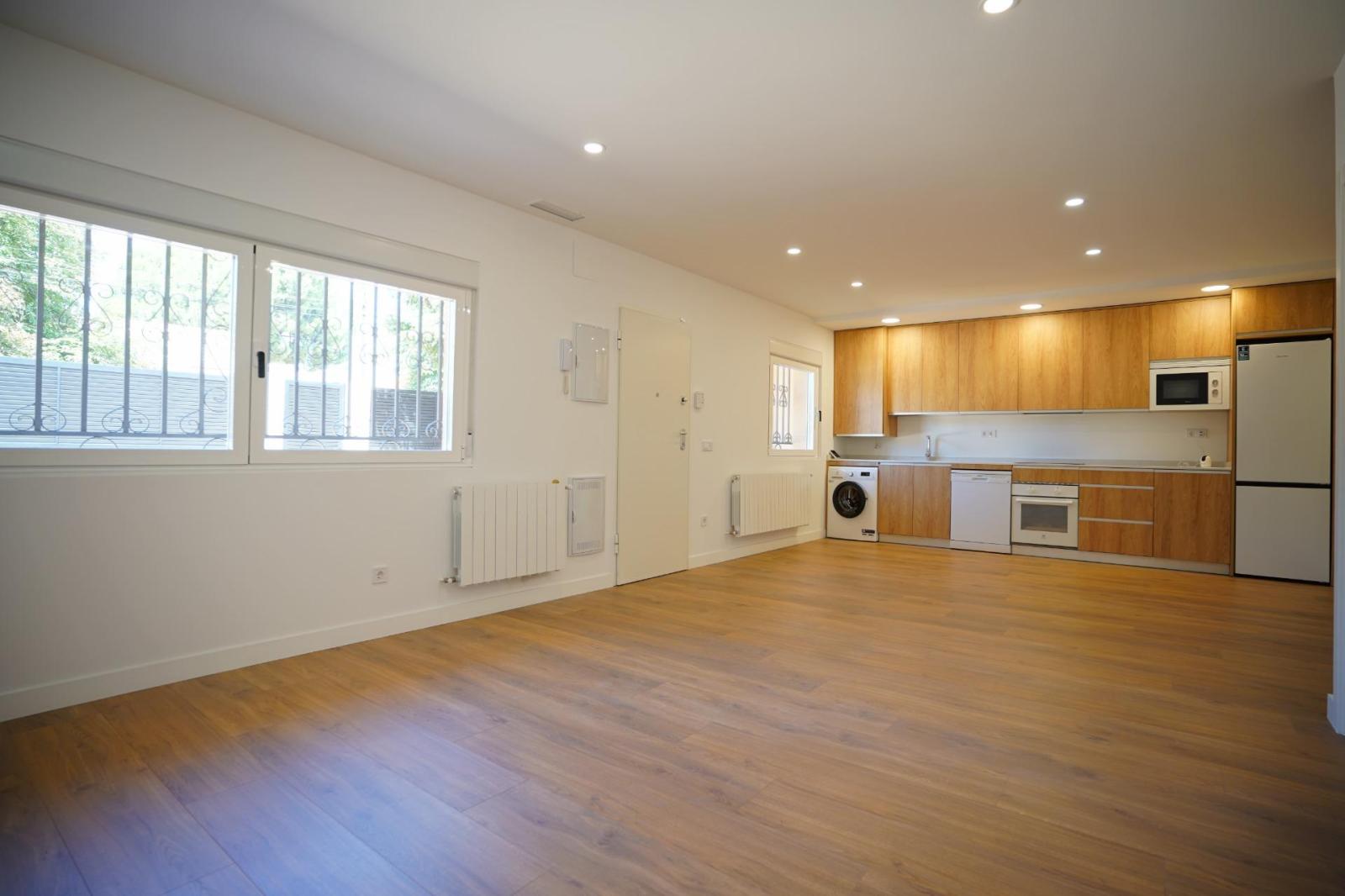 Chalet for Rent in Pozuelo de Alarcón
