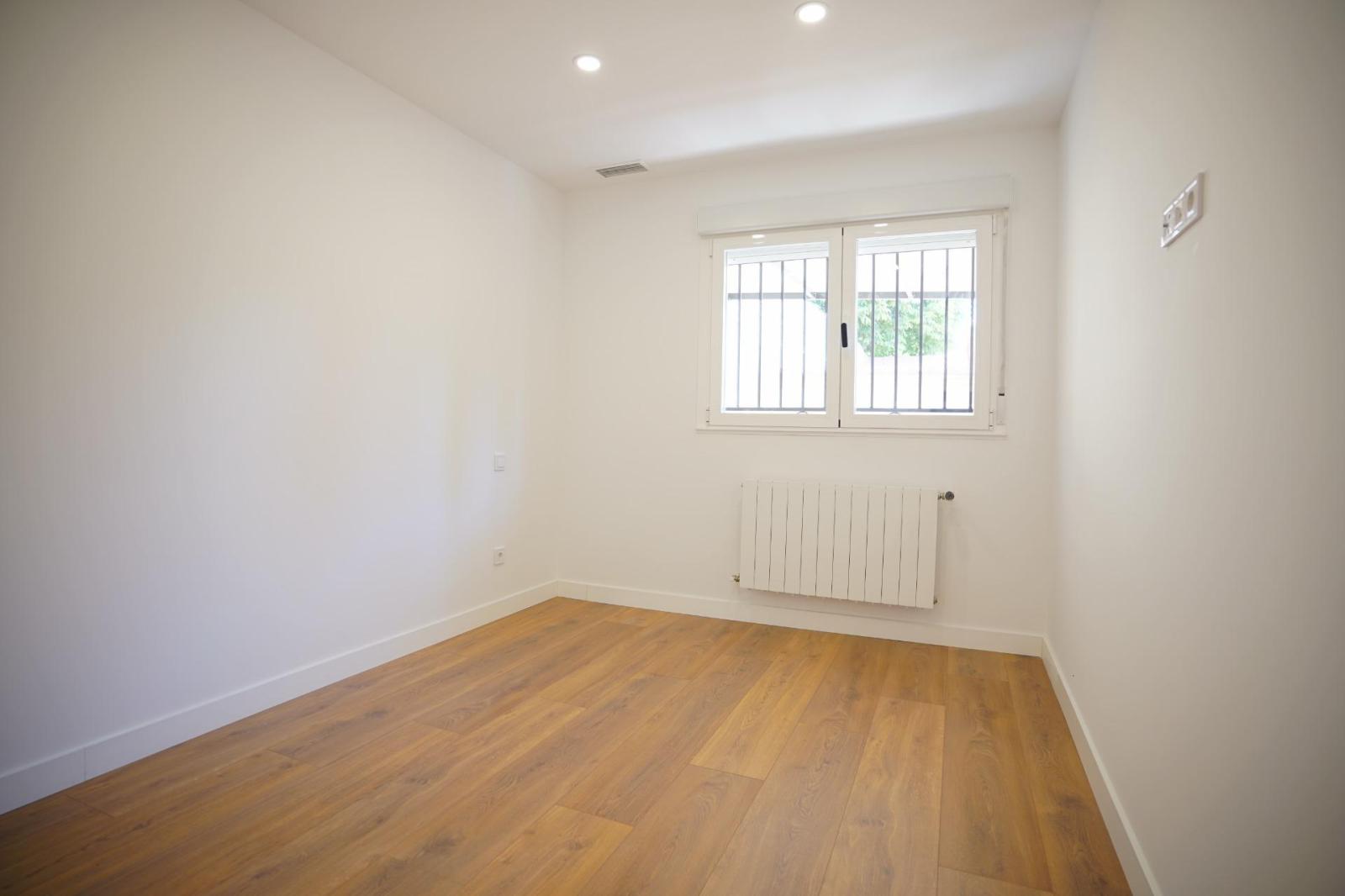 Chalet for Rent in Pozuelo de Alarcón