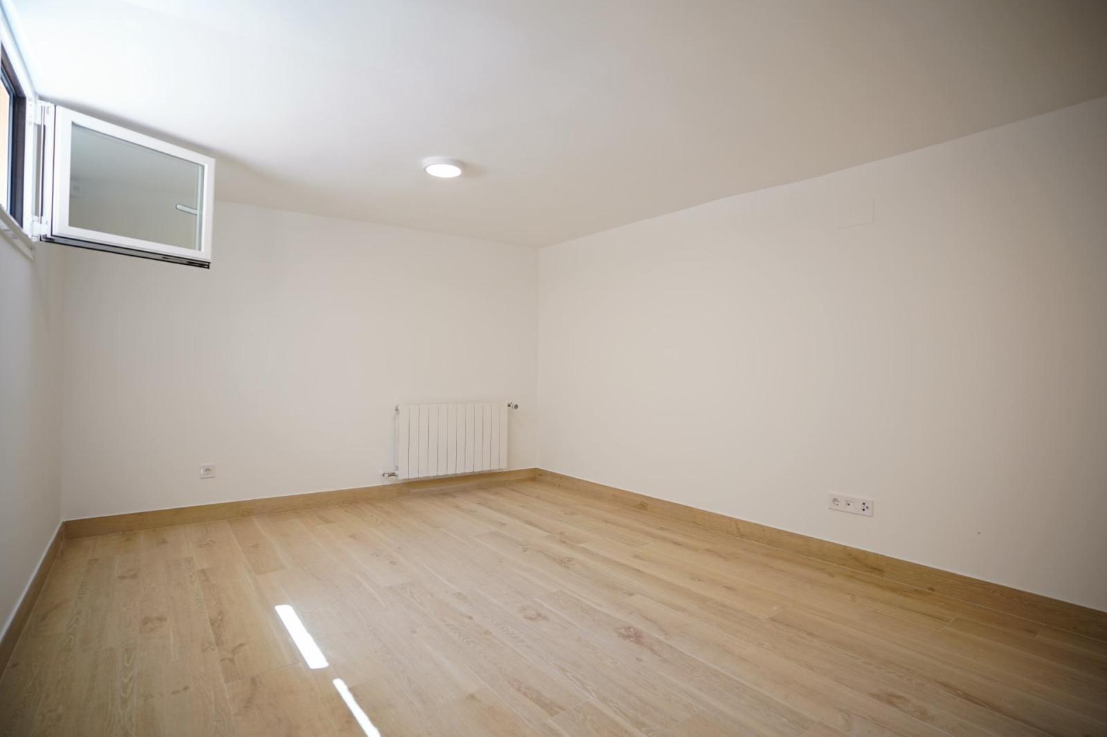 Chalet for Rent in Pozuelo de Alarcón