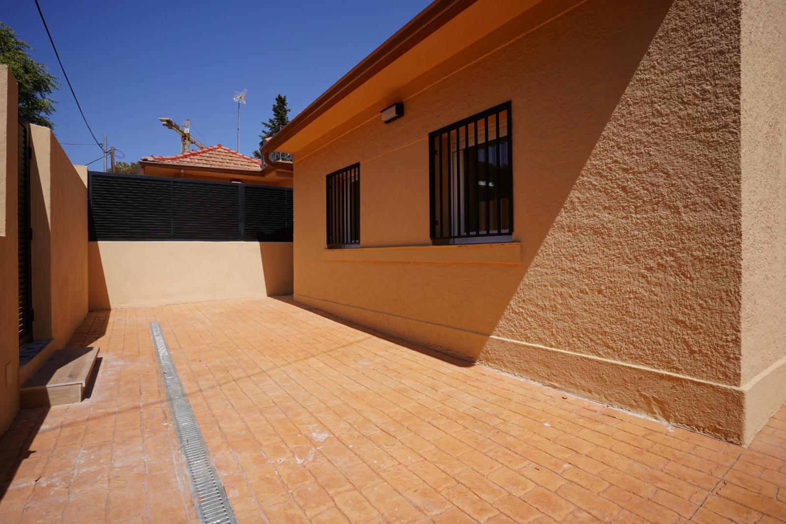 Chalet for Rent in Pozuelo de Alarcón