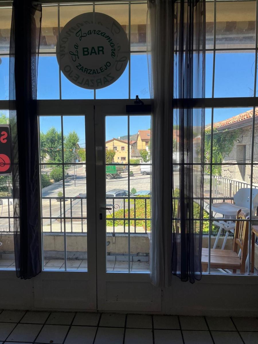 Premise for Sale in Zarzalejo