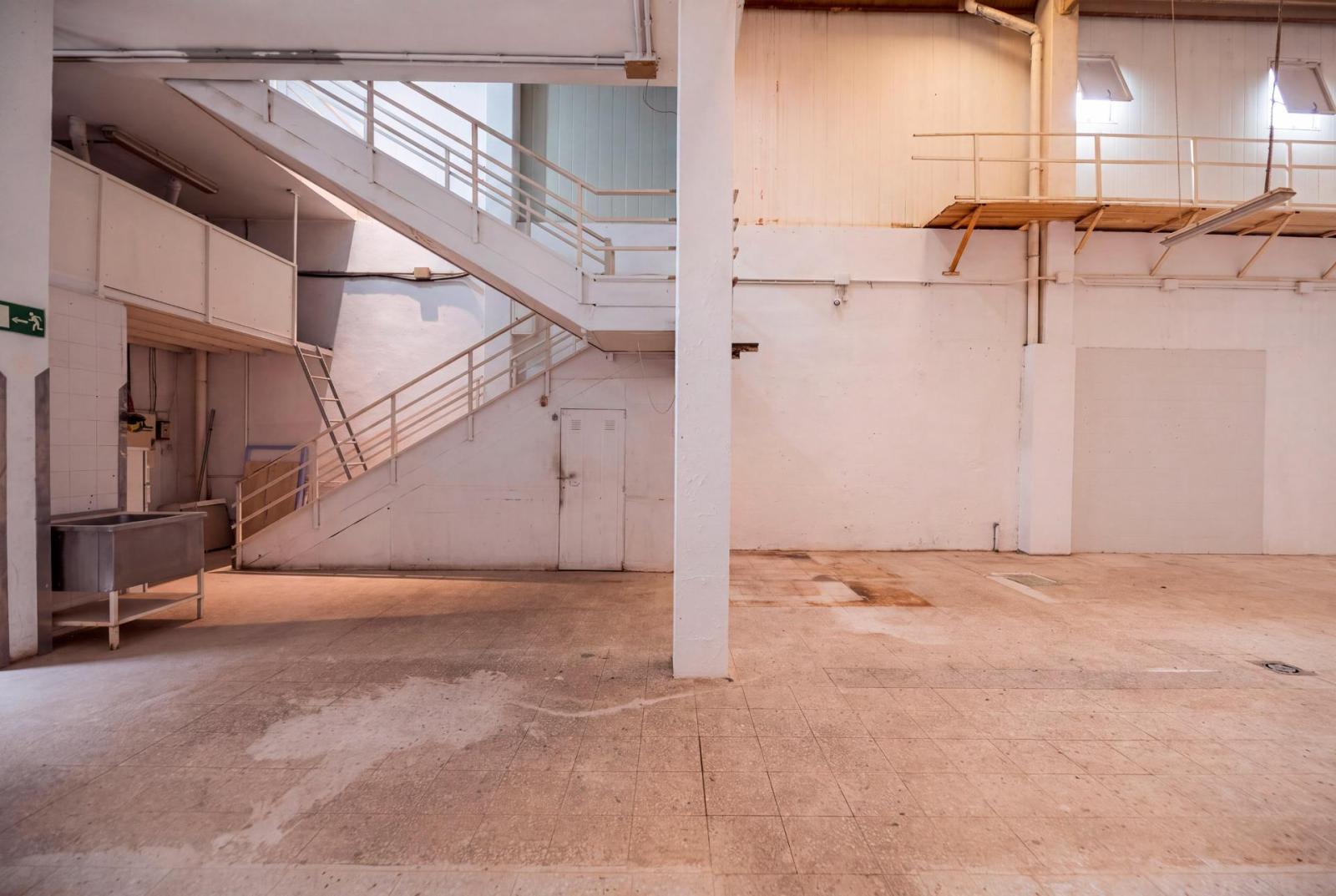 Industrial Unit for Sale in Alcorcón