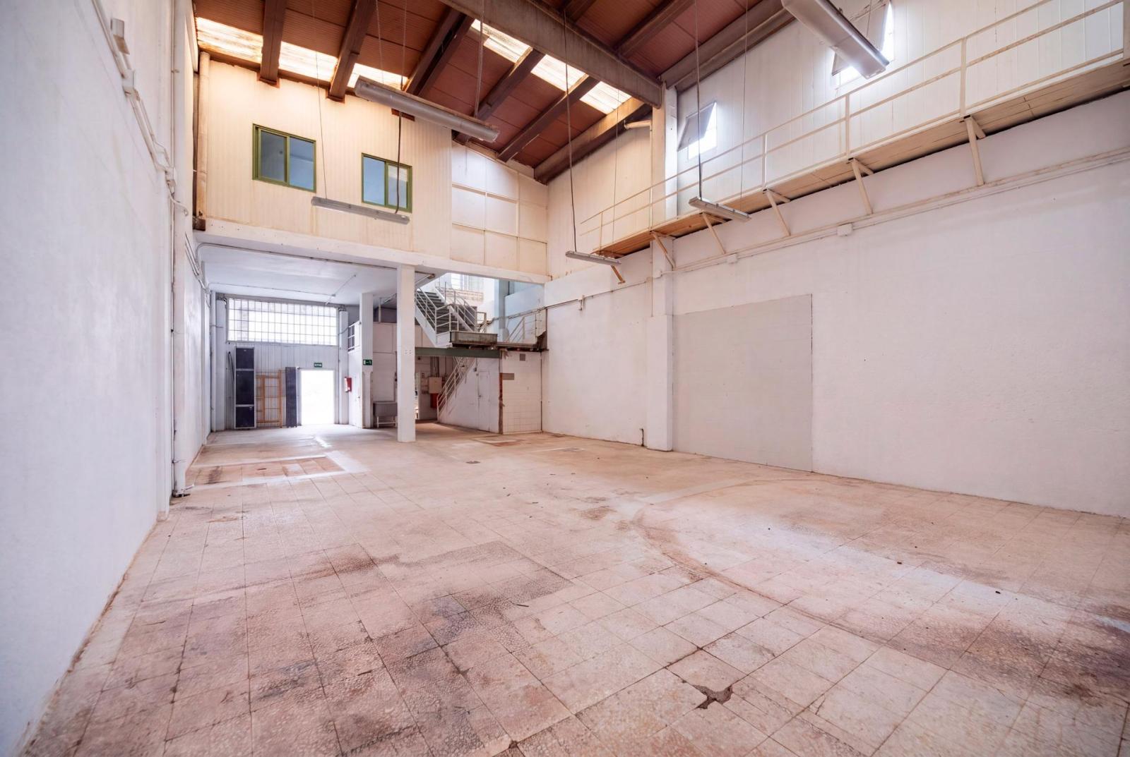 Industrial Unit for Sale in Alcorcón