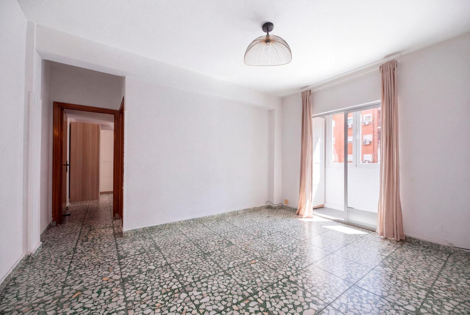 Flat for Sale in Madrid
