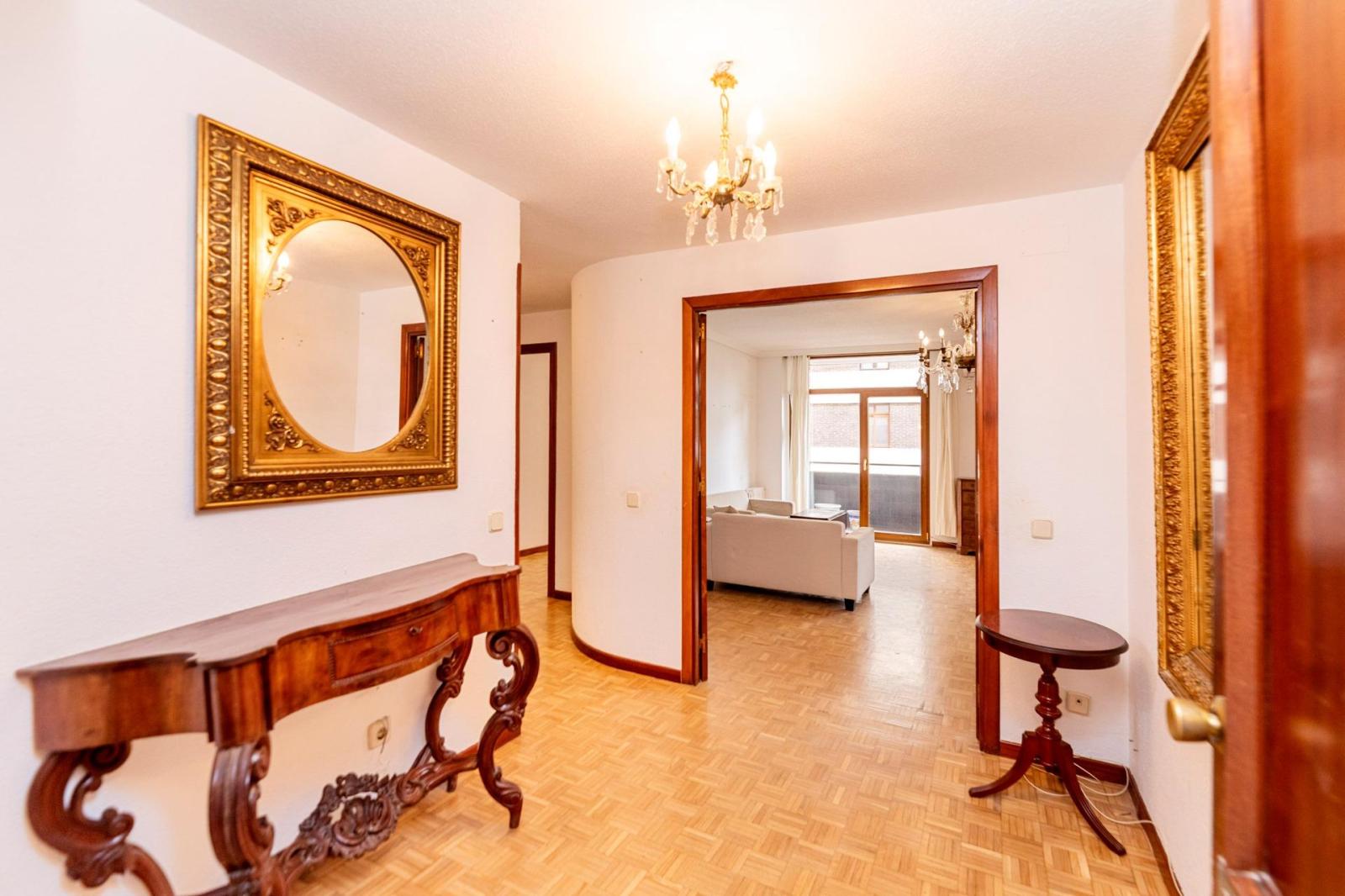 Flat for Sale in Madrid