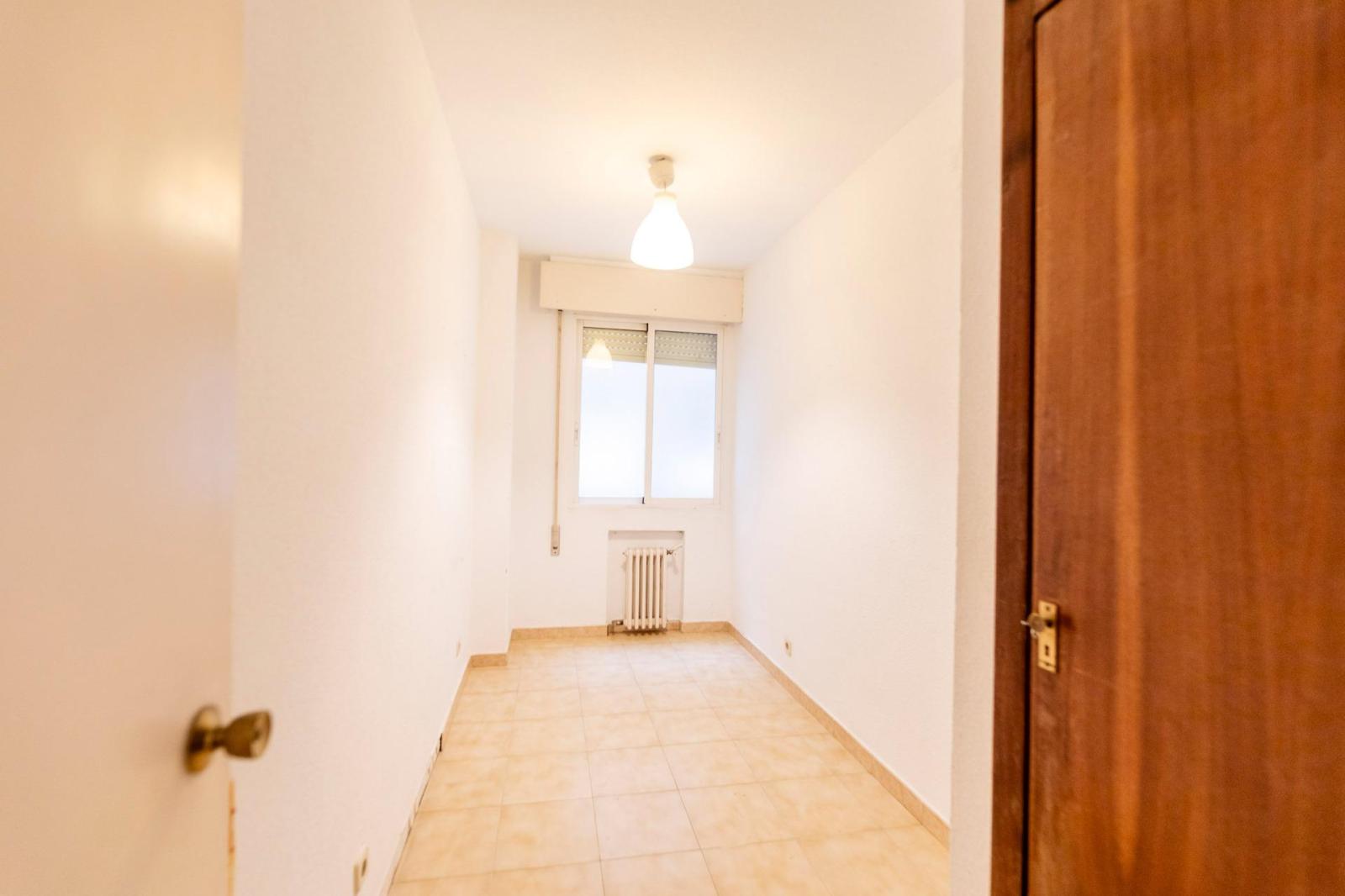 Flat for Sale in Madrid