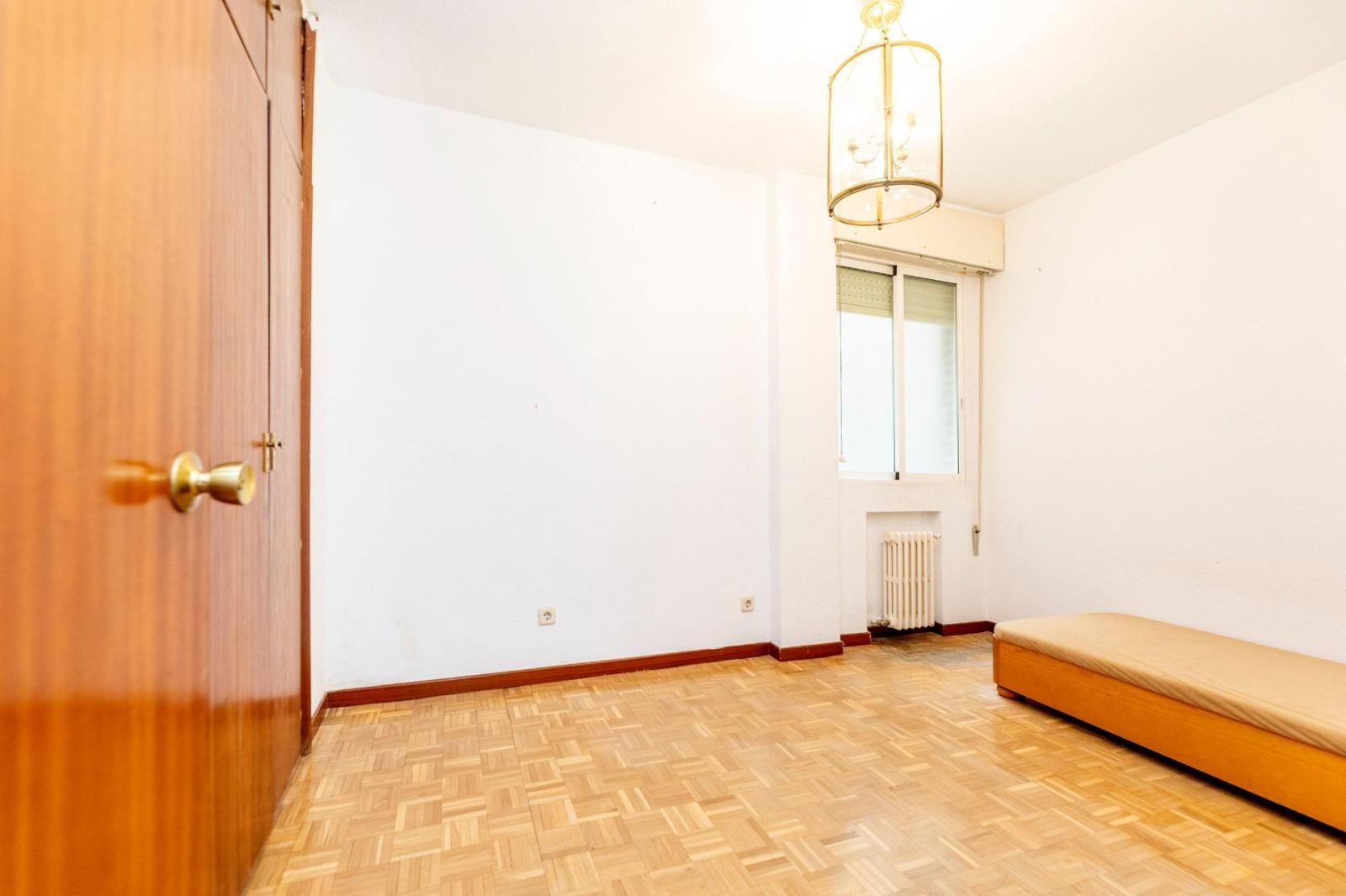 Flat for Sale in Madrid
