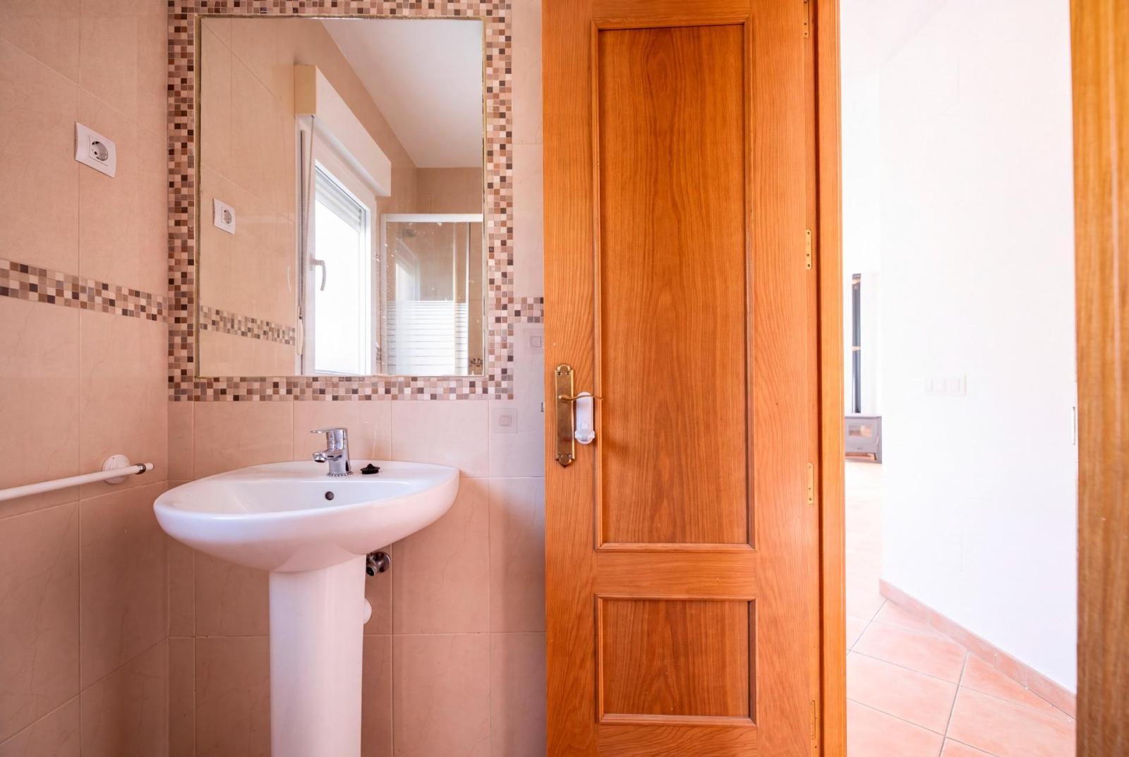 Chalet for Sale in Santa María de la Alameda