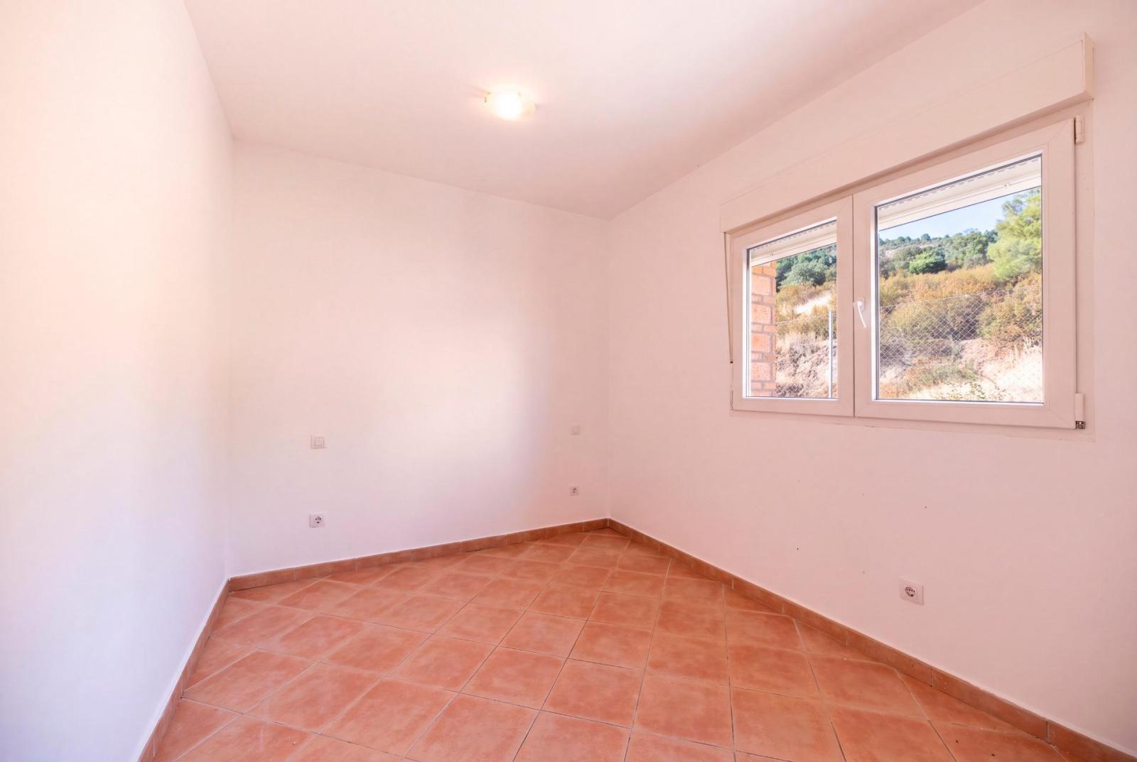 Chalet for Sale in Santa María de la Alameda