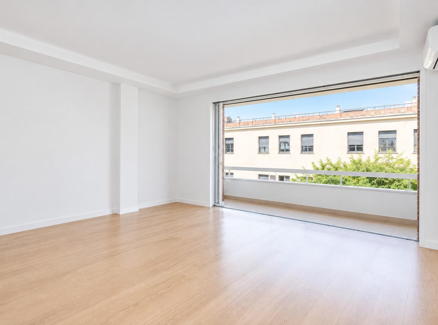 Flat for Sale in Madrid