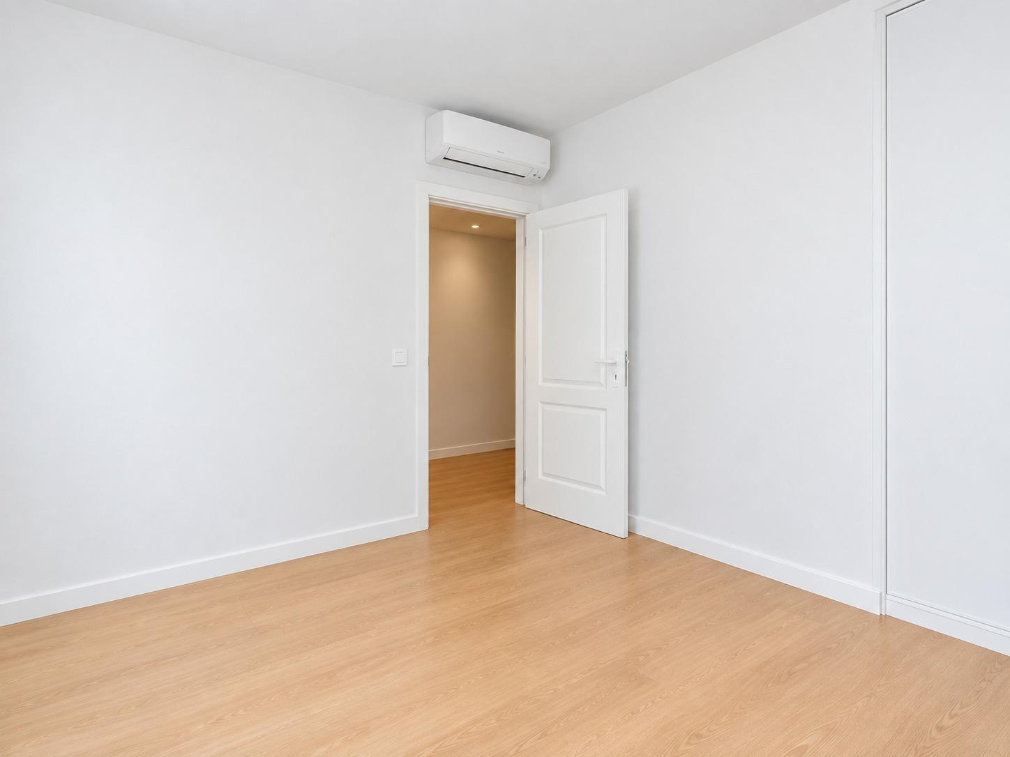 Flat for Sale in Madrid