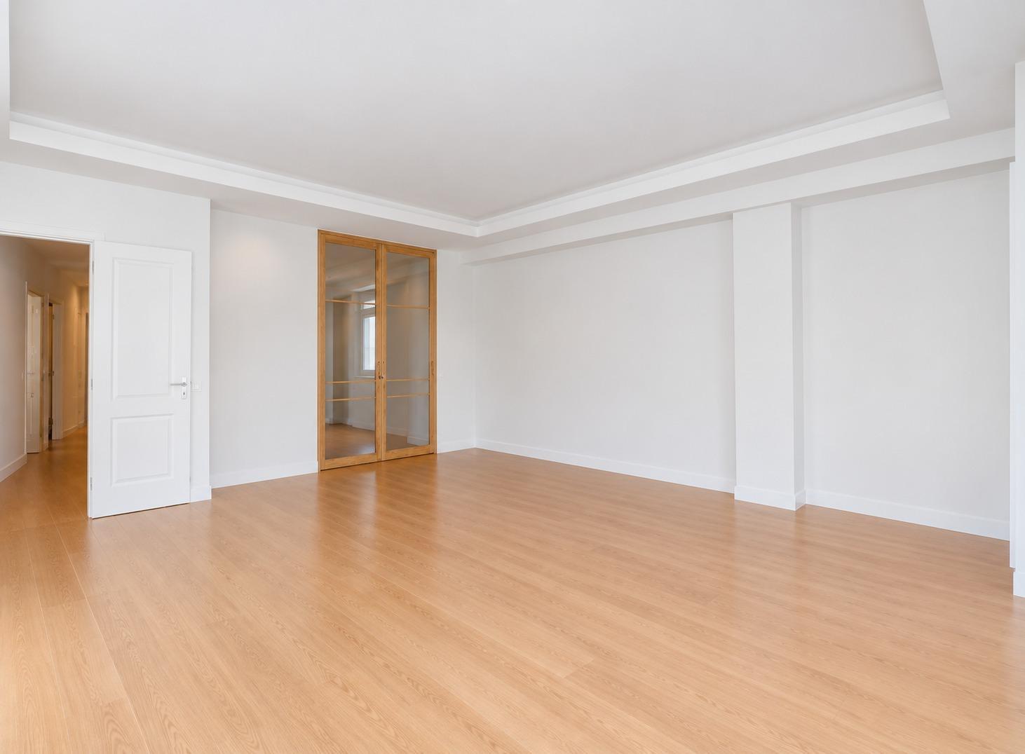 Flat for Sale in Madrid