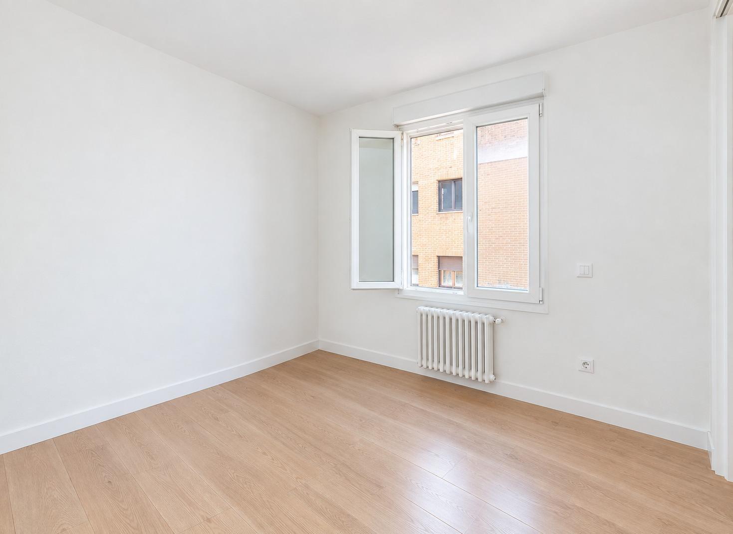Flat for Sale in Madrid