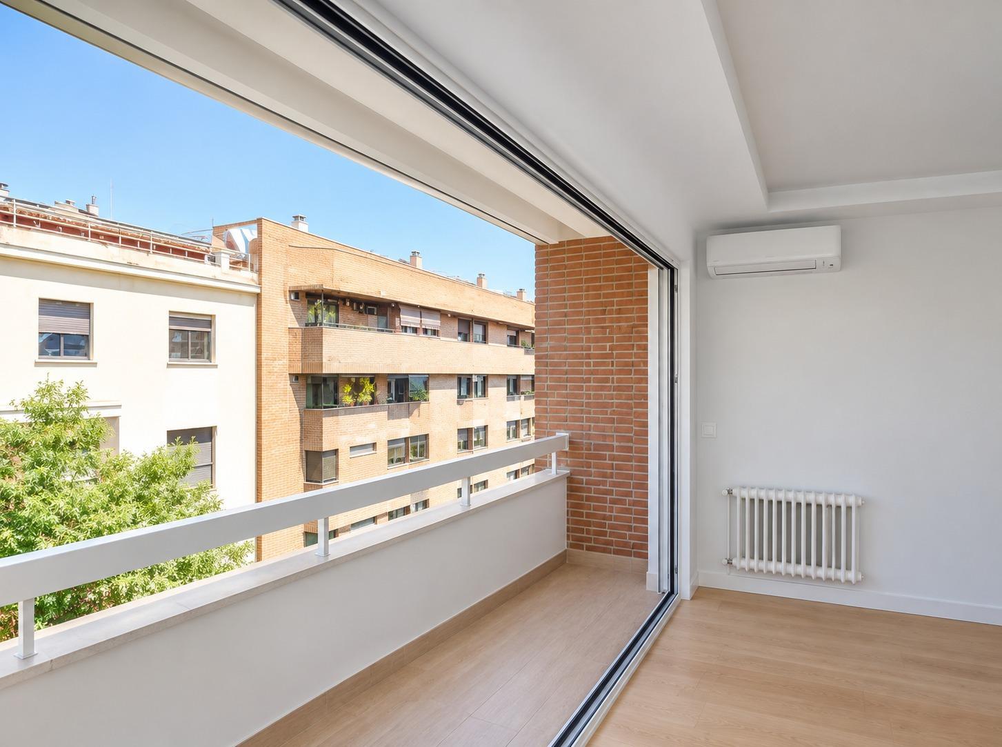 Flat for Sale in Madrid