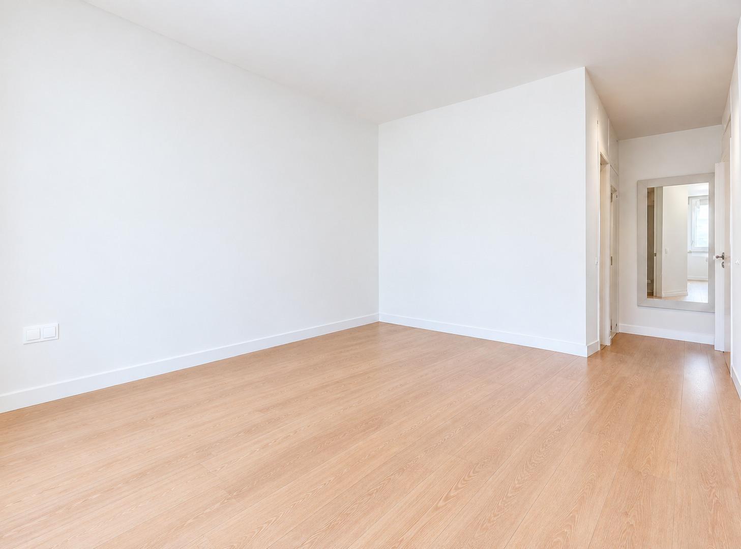 Flat for Sale in Madrid