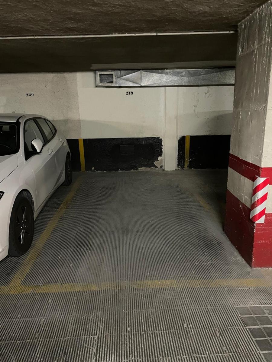Garaje en Venta en Madrid