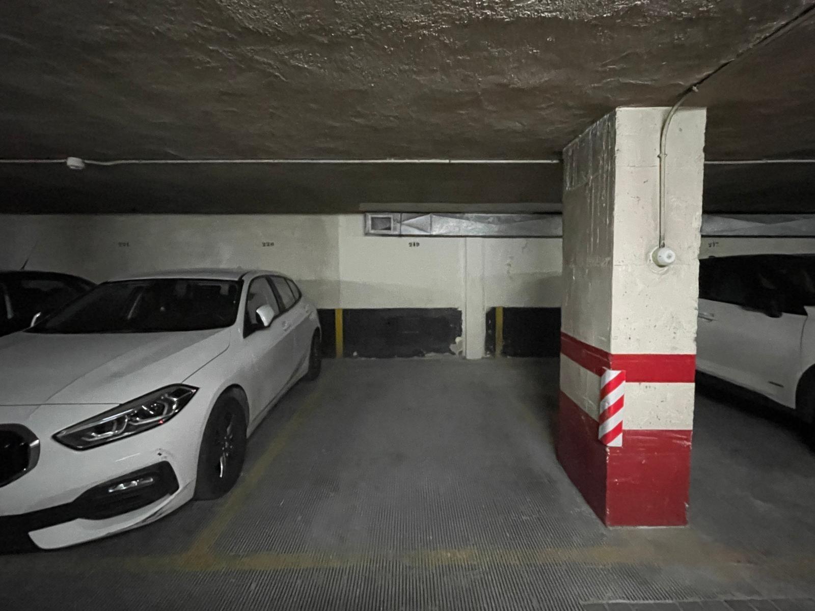 Garaje en Venta en Madrid