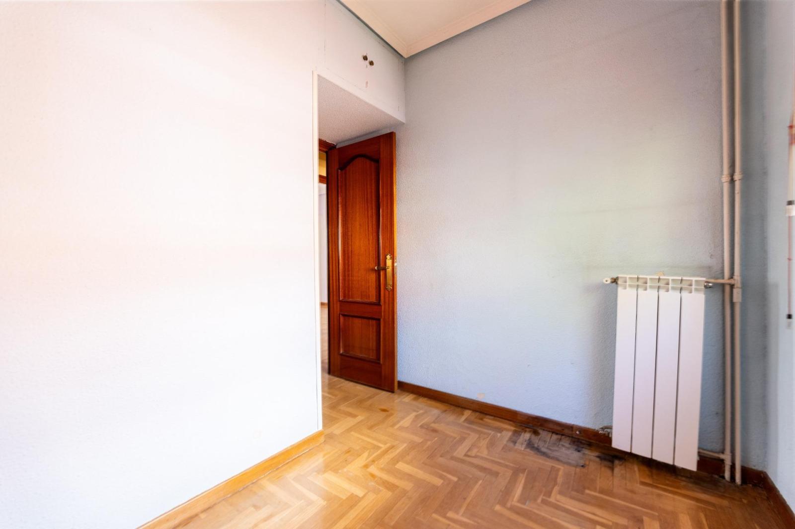 Flat for Sale in Madrid