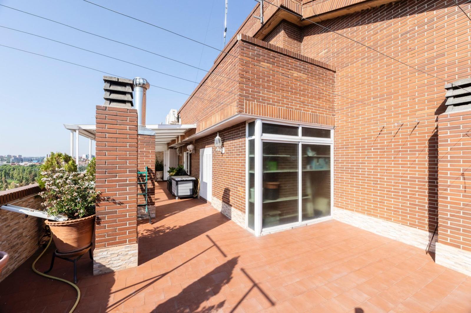 Penthouse for Sale in Madrid