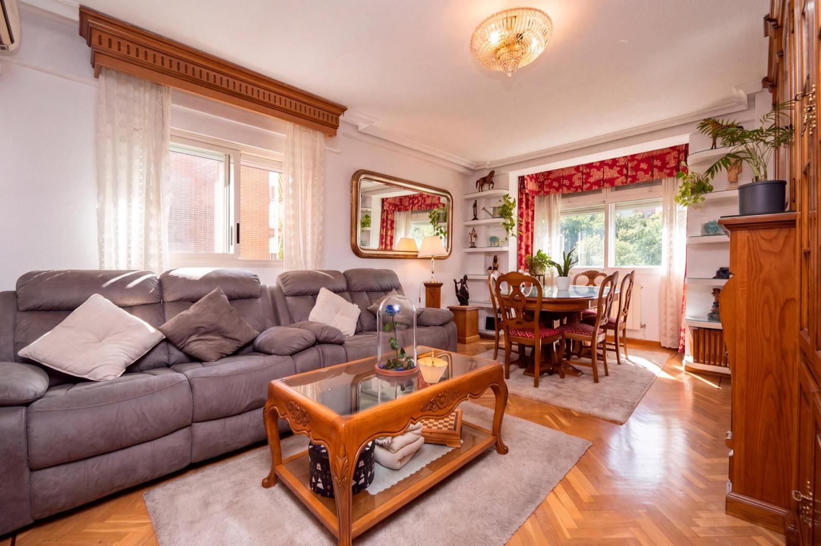 Flat for Sale in Madrid
