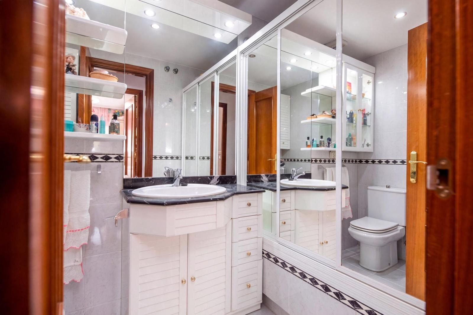 Flat for Sale in Madrid