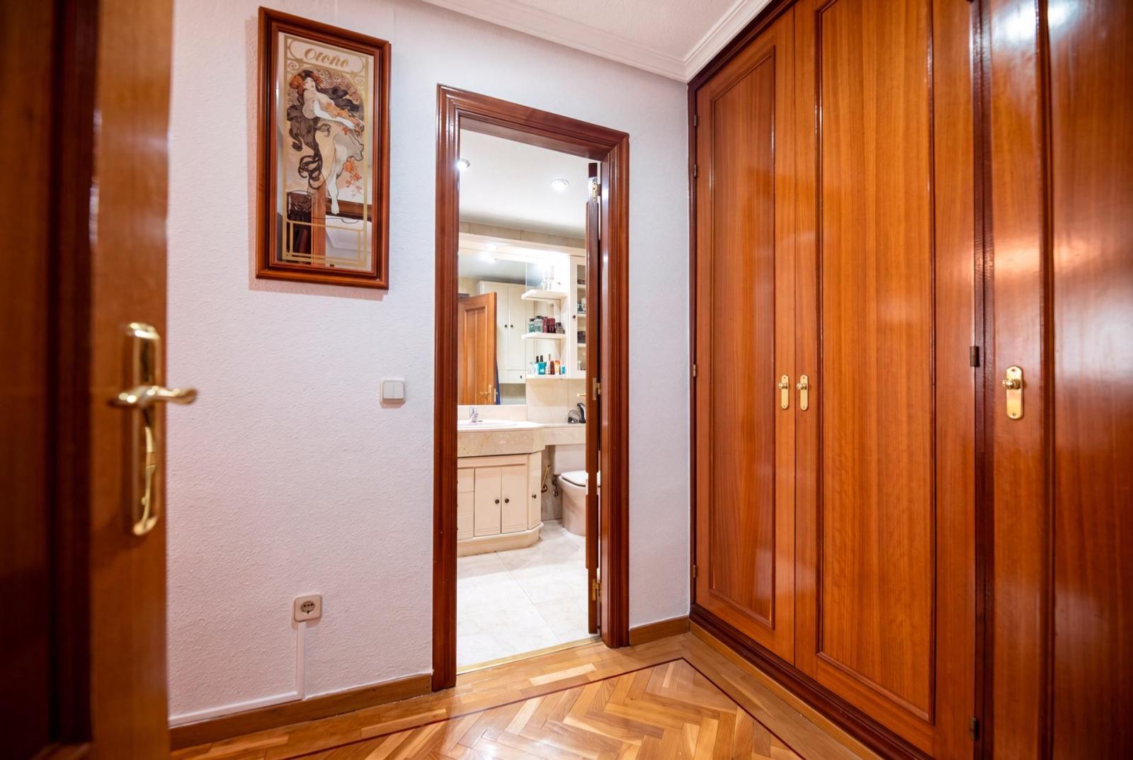 Flat for Sale in Madrid