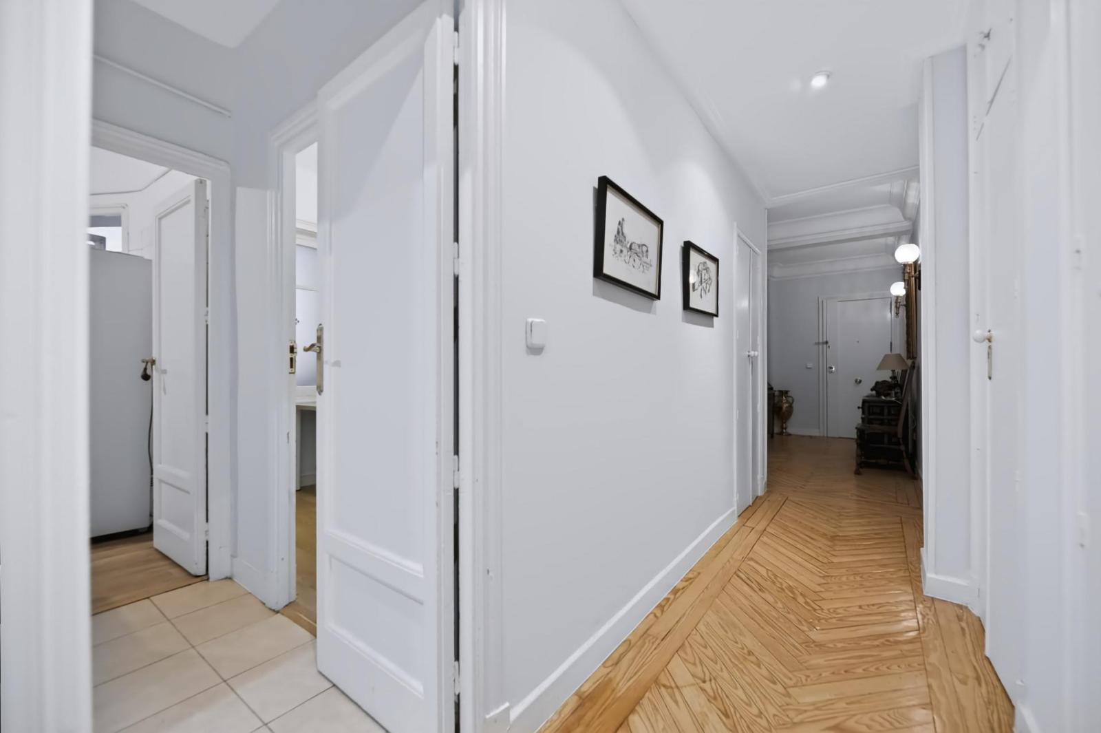 Flat for Sale in Madrid