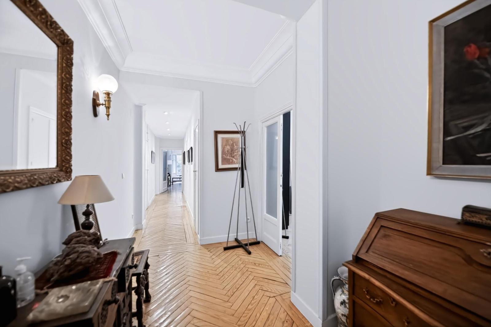 Flat for Sale in Madrid
