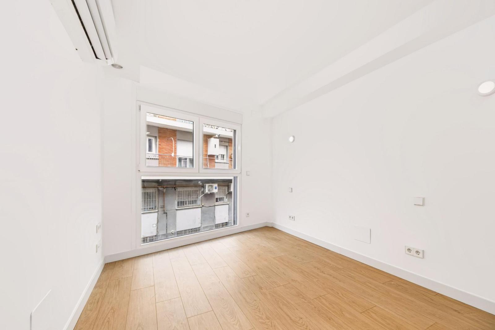 Flat for Sale in Madrid