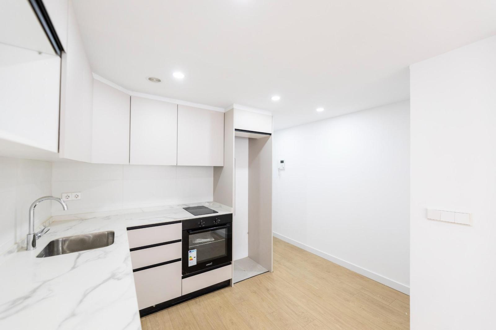 Flat for Sale in Madrid