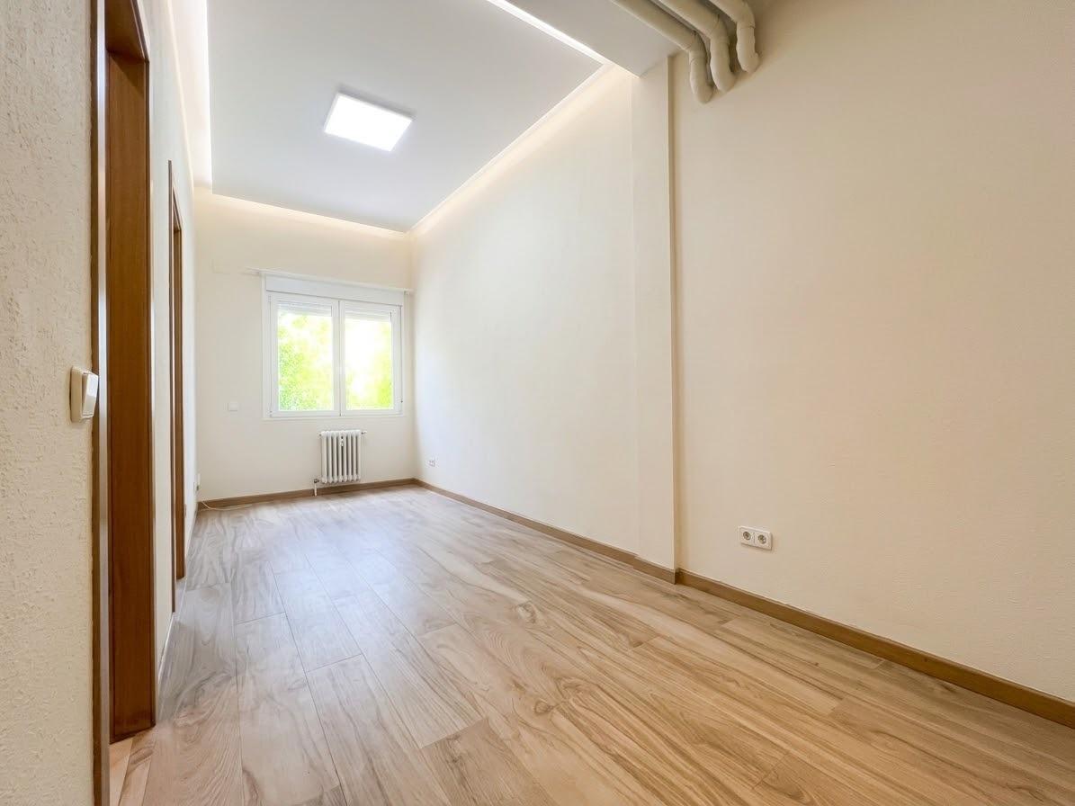Flat for Sale in Madrid