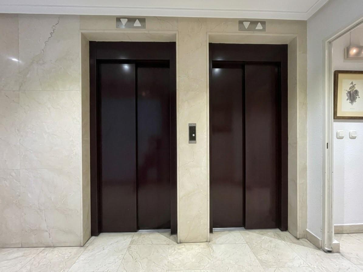 Flat for Sale in Madrid