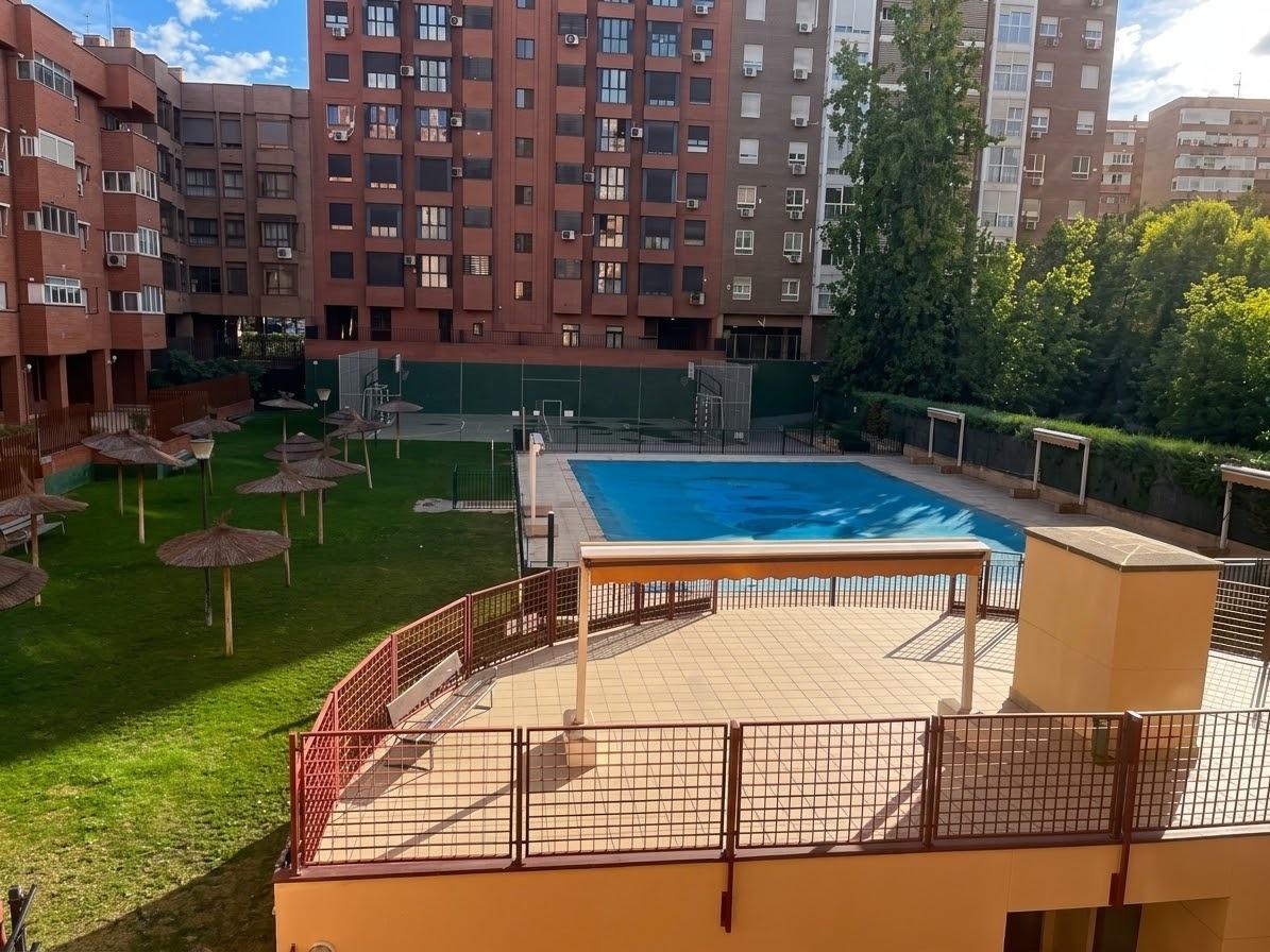 Flat for Sale in Madrid